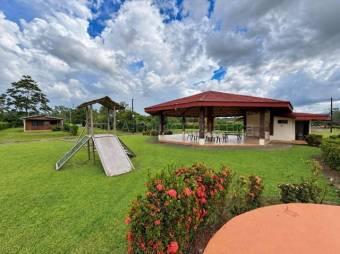 Venta de Lote con Casa estilo Cabaña en San Ramón de Alajuela. RAH 27-893 Venta de Lote con Casa estilo Cabaña en San Ramón de Alajuela. RAH 27-893
