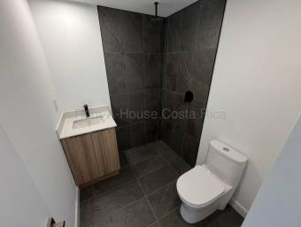 Se alquila apartamento en Mata Redonda San José 27-895