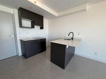 Alquiler de Apartamento en  Sky Garden Sabana-Mata Redonda. RAH 27-895