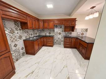 Casa en venta en El Coyol de Alajuela