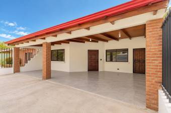COMMERCIAL SPACE FOR RENT IN DOWNTOWN SANTA CRUZ