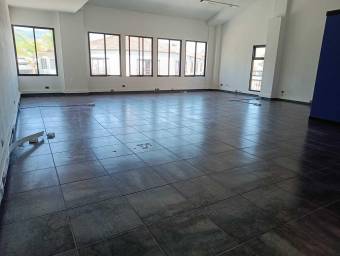 Alquiler de oficina con vista en centro comercial de Escazú #23-2992 GS