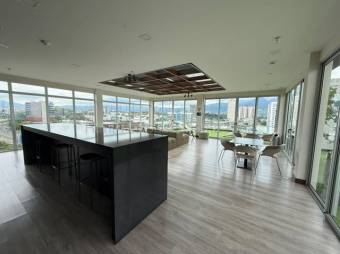 Alquiler de Apartamento Amueblado en Azenza Towers-URUCA. RAH 27-852 