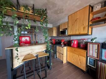 Alquiler de Apartamento Amueblado en Azenza Towers-URUCA. RAH 27-852 