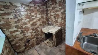 Venta de Apartamento en Condominio Montemar, Colima de Tibás. RAH 27-729