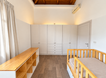 Casa de lujo en venta en condominio ubicado en Río Oro, Santa Ana.