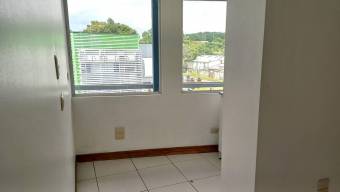 Se alquila local comercial en Sanchez Curridabat 24-1304