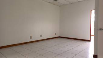Se alquila local comercial en Sanchez Curridabat 24-1304