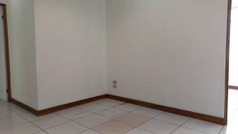 Se alquila local comercial en Sanchez Curridabat 24-1304