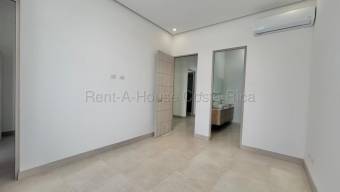 Se alquila casa en La Ribera Belén 27-911