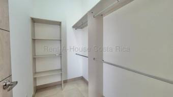 Se alquila casa en La Ribera Belén 27-911