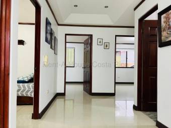 Venta de Casa en San Pablo de Heredia. RAH 27-922