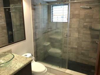 Venta de casa con renta activa en Bello Horizonte, Escazú #25-1165 GS Venta de casa con renta activa en Bello Horizonte, Escazú #25-1165 GS