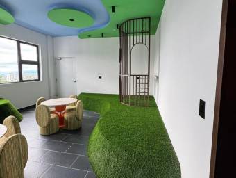 Venta de penthouse con vista a La Sabana #25-1988 GS