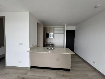 Venta de penthouse con vista a La Sabana #25-1988 GS