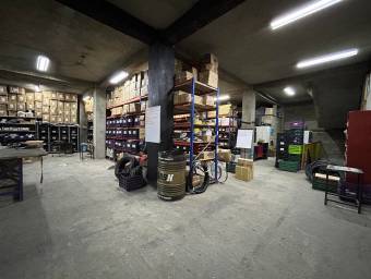 Venta de edificio comercial de 3 niveles en el centro de San José #24-1885 GS, $ 1,000,000, 3, San José, San José