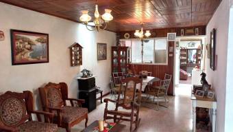 Se vende casa en San Vicente Moravia 25-47