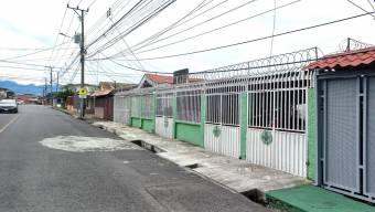 Se vende casa en San Vicente Moravia 25-47