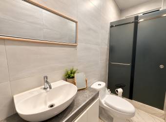 Finca con cuatro casas y piscinas privadas en Guanacaste para vivir y generar ingresos Finca con cuatro casas y piscinas privadas en Guanacaste para vivir y generar ingresos