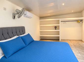 Finca con cuatro casas y piscinas privadas en Guanacaste para vivir y generar ingresos Finca con cuatro casas y piscinas privadas en Guanacaste para vivir y generar ingresos