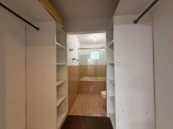 Alquiler de Casa en Moravia, La Trinidad. RAH 27-903