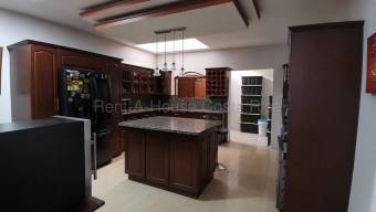 Venta de Casa en Desamparados-Gravilias. RAH 27-883
