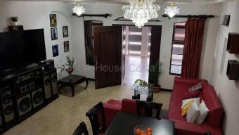 Venta de Casa en Desamparados-Gravilias. RAH 27-883