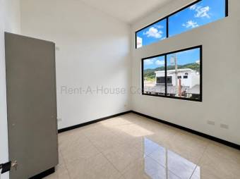 Venta de Casa en Agua Caliente de Cartago. RAH 27-857