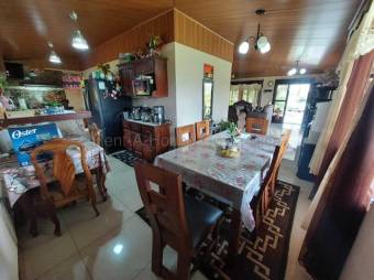 Venta de Casa en Mercedes Sur-Puriscal. RAH 27-885