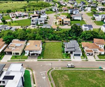 Lote 100% plano de 606 m2 a la venta en Ciudad Hacienda Los Reyes, en el exclusivo condominio Madero