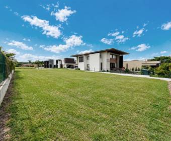 Lote 100% plano de 606 m2 a la venta en Ciudad Hacienda Los Reyes, en el exclusivo condominio Madero