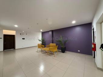 Se alquila apartamento en Pozos Santa Ana 27-754