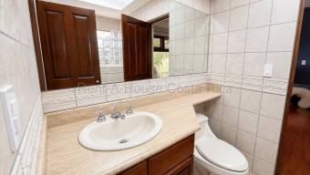 Venta de Propiedad en Montes de Oca-San Pedro. RAH 27-497