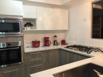 Venta de Casa en Tibás-San Juan. RAH 27-872