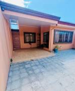 Casa en Venta en El Roble, Puntarenas 