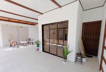 Casa en Venta en El Roble, Puntarenas 