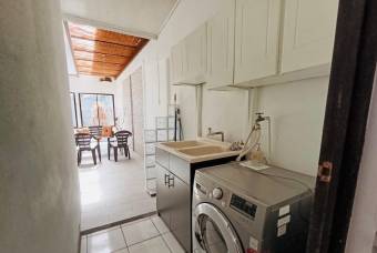 Casa en Venta en El Roble, Puntarenas 