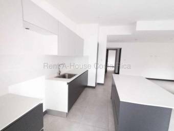 Se alquila apartamento en San Francisco Heredia 27-817