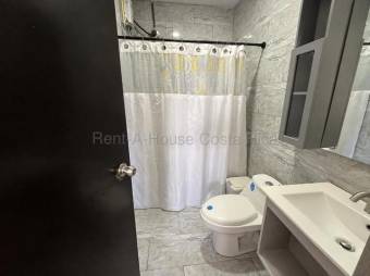 Venta de Propiedad Comercial y Residencial 2 LOCALES Y 2 APTOS en San Rafael de Escazú. RAH 27-870