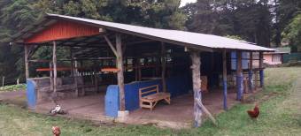 Hermosa finca en Los Angeles de San Rafael Heredia 10.4 hectareas