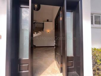 Se vende casa en Pozos Santa Ana 27-955 Se vende casa en Pozos Santa Ana 27-955