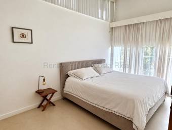 Se vende casa en Piedades Santa Ana 27-801