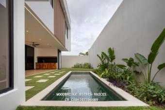 Casa nueva en venta Escazú Los Laureles /piscina-terraza