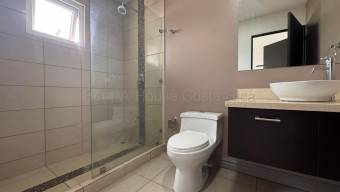 Se vende casa en San Rafael Escazú 27-946 Se vende casa en San Rafael Escazú 27-946