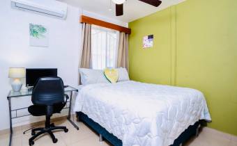 Casa Amueblada en Venta en La Josefina con Piscina Privada