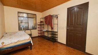 Venta de Casa  APTO de dos niveles en Heredia. RAH 27-963