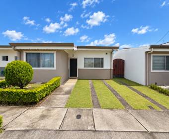 Casa en venta en Condominio Málaga, San Antonio, Alajuela