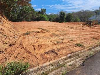 Venta de Lote en Centro de Esparza-Puntarenas. RAH 27-336
