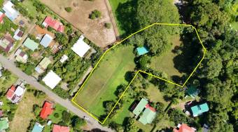 SE VENDE LOTE CON CASA EN HATILLO CON ACCESO A RIO Y SERVICIOS AUTONOMOS