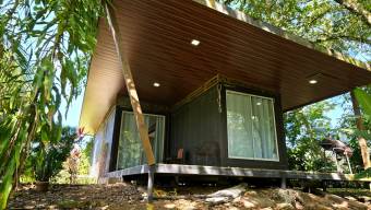 SE VENDE LOTE CON CASA EN HATILLO CON ACCESO A RIO Y SERVICIOS AUTONOMOS